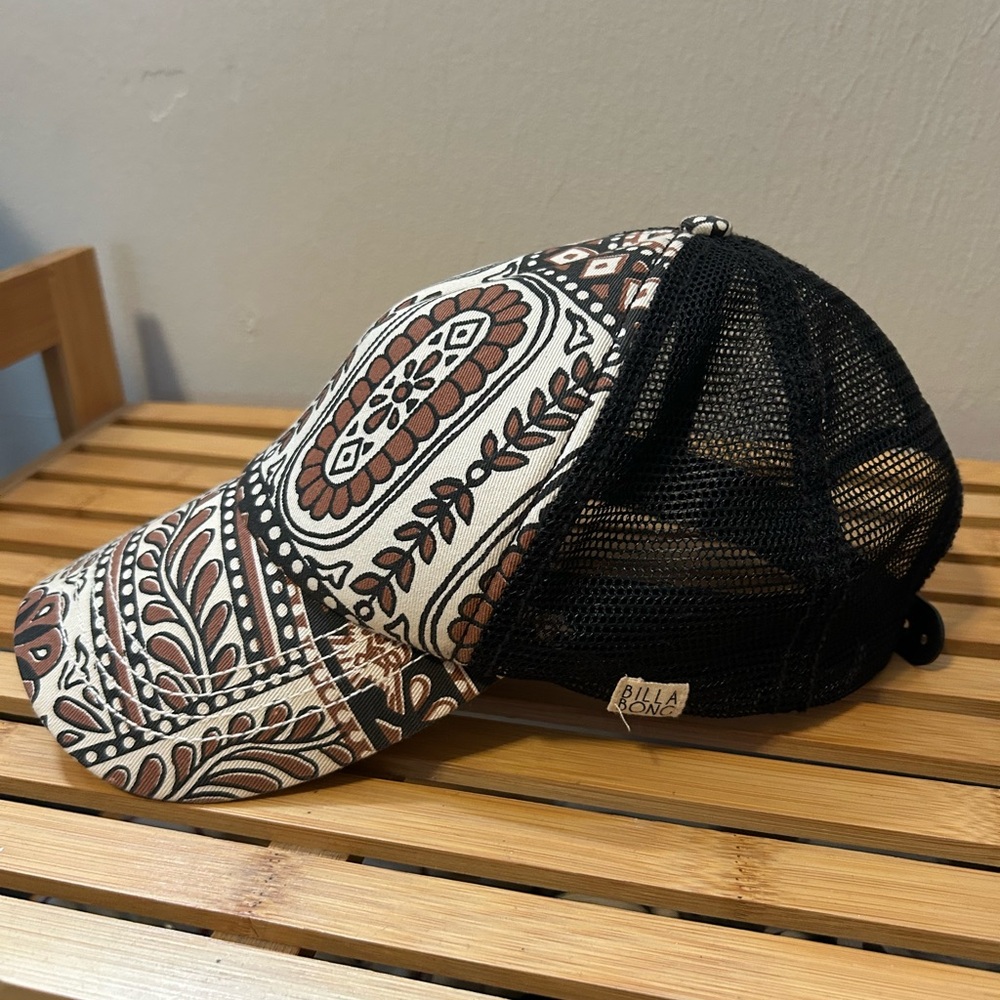 Billabong hat